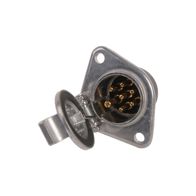 Soket Logam 7Pin JH058